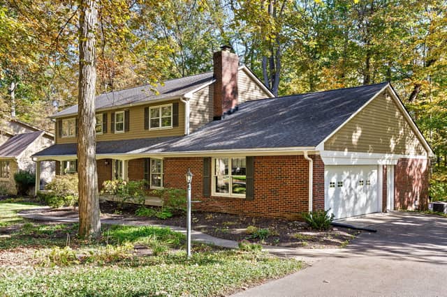 55 Bennington Drive, Zionsville, IN 46077, photo 3 of 52