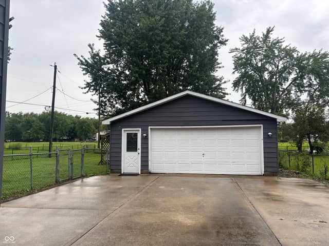 815 Alden, Fortville, IN 46040, photo 4 of 34