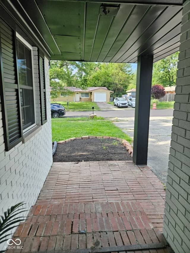 1641 Horizon Lane, Indianapolis, IN 46260, photo 4 of 33