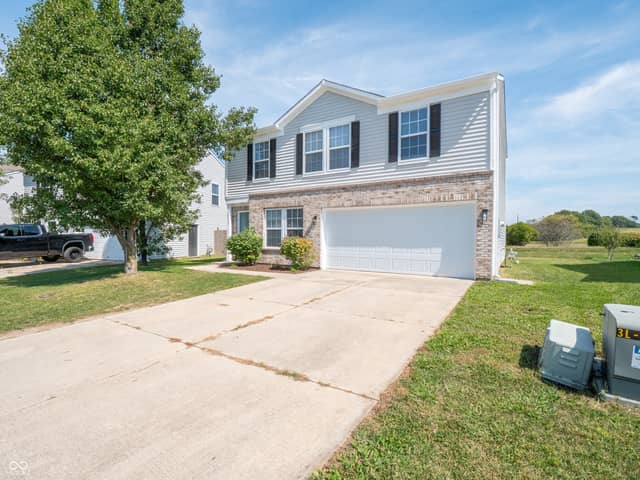 11241 N Longbranch Street, Monrovia, IN 46157, photo 3 of 51