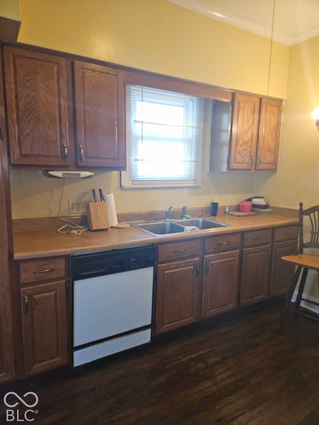 1926 N Harding Street, Indianapolis, IN 46202, photo 3 of 14
