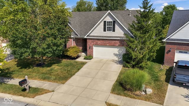 9713 Timberbrooke Boulevard, McCordsville, IN 46055, photo 4 of 69