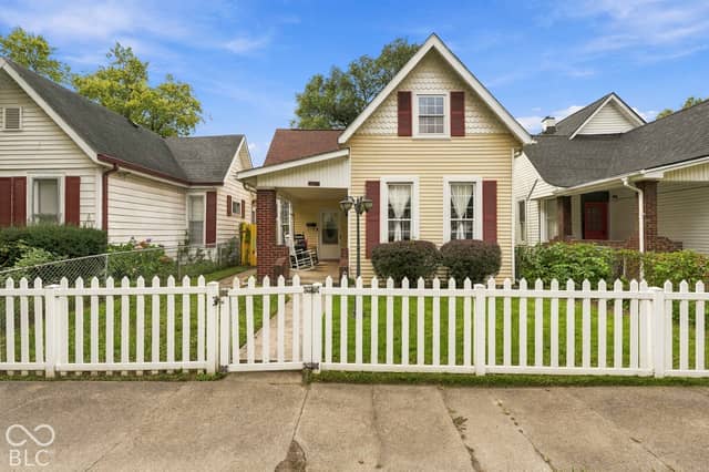 910 Villa Avenue, Indianapolis, IN 46203, photo 3 of 42