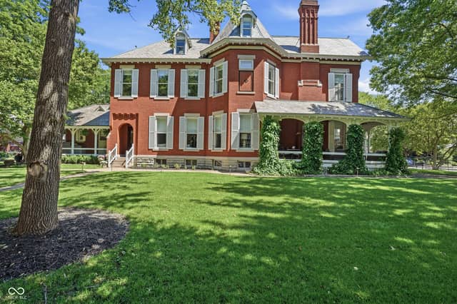 1504 N Park Avenue, Indianapolis, IN 46202, photo 3 of 103