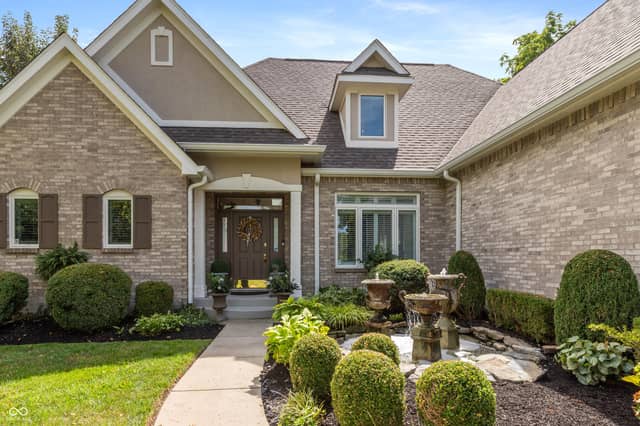10224 Water Crest Drive, Fishers, IN 46038, photo 3 of 41