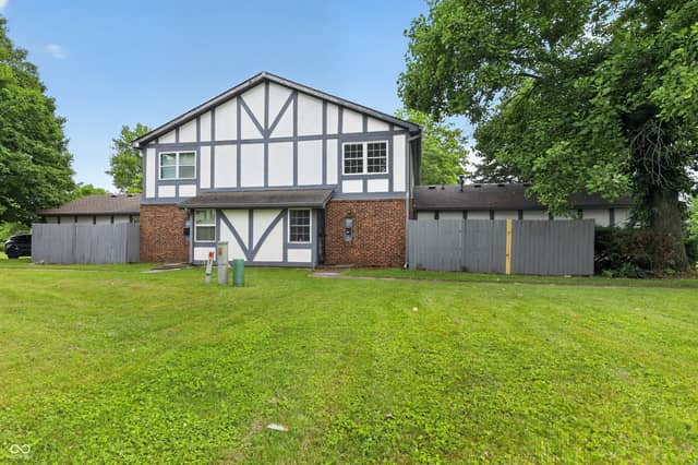 3648 Mayfield Drive, Indianapolis, IN 46235, photo 3 of 16