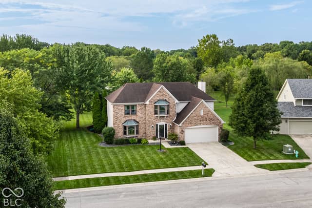 10341 Dolphin Lane, Indianapolis, IN 46256, photo 3 of 44