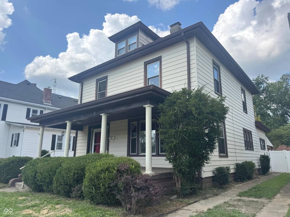 210 E 7th Street, Rushville, IN 46173, photo 1 of 43