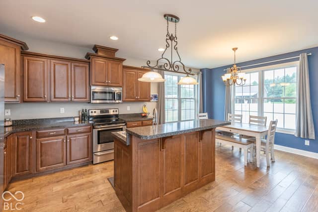 426 Cornerstone Avenue, Seymour, IN 47274, photo 5 of 25