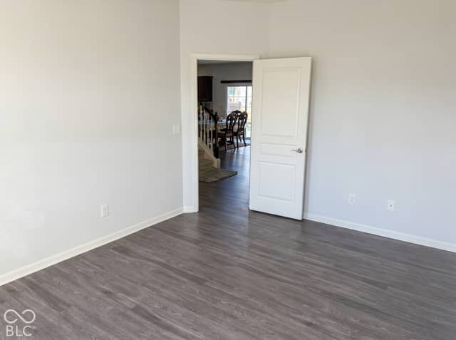 6162 Crabapple Drive, Whitestown, IN 46075, photo 4 of 30