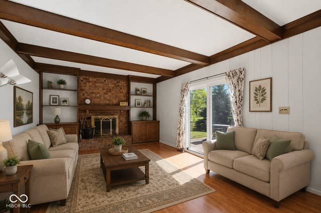 7957 Castle Lake Road, Indianapolis, IN 46256, photo 4 of 30