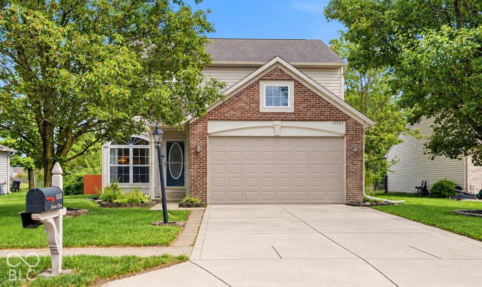 10593 Sienna Drive, Noblesville, IN 46060, photo 1 of 30
