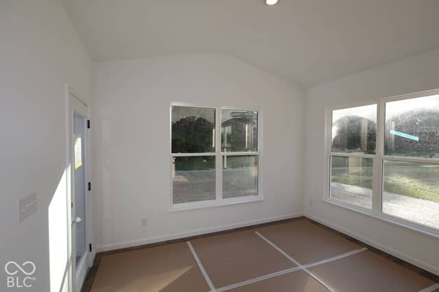 10429 Oak Bend Boulevard, Indianapolis, IN 46239, photo 4 of 16