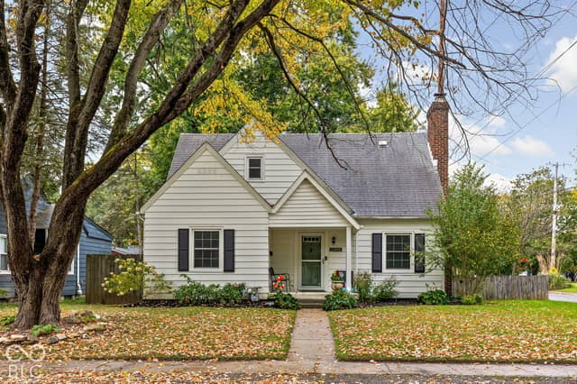 5388 Primrose Avenue, Indianapolis, IN 46220, photo 3 of 34