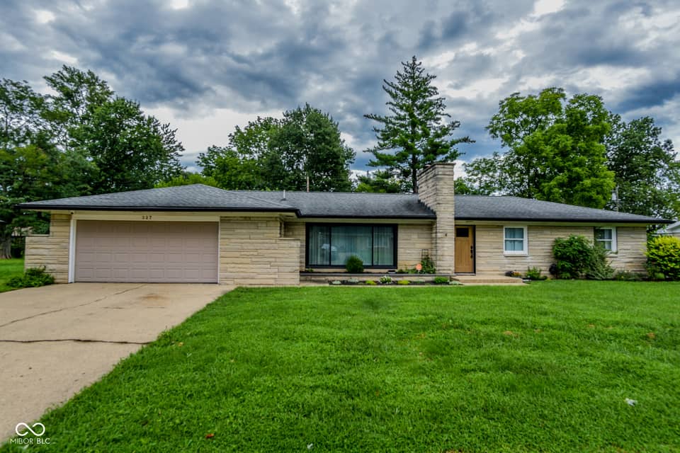 327 Brookside Lane, Plainfield, IN 46168, photo 1 of 24