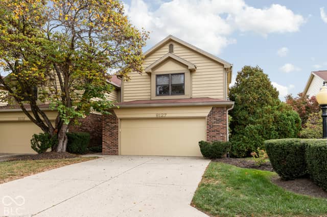 8127 Farmhurst Lane, Indianapolis, IN 46236, photo 3 of 42