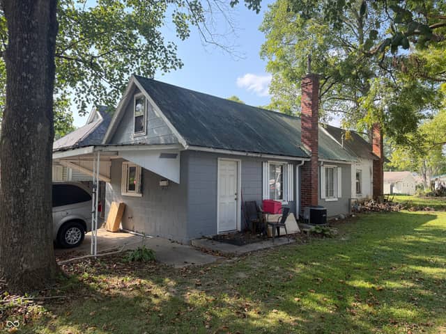 805 27th Street, Bedford, IN 47421, photo 3 of 8