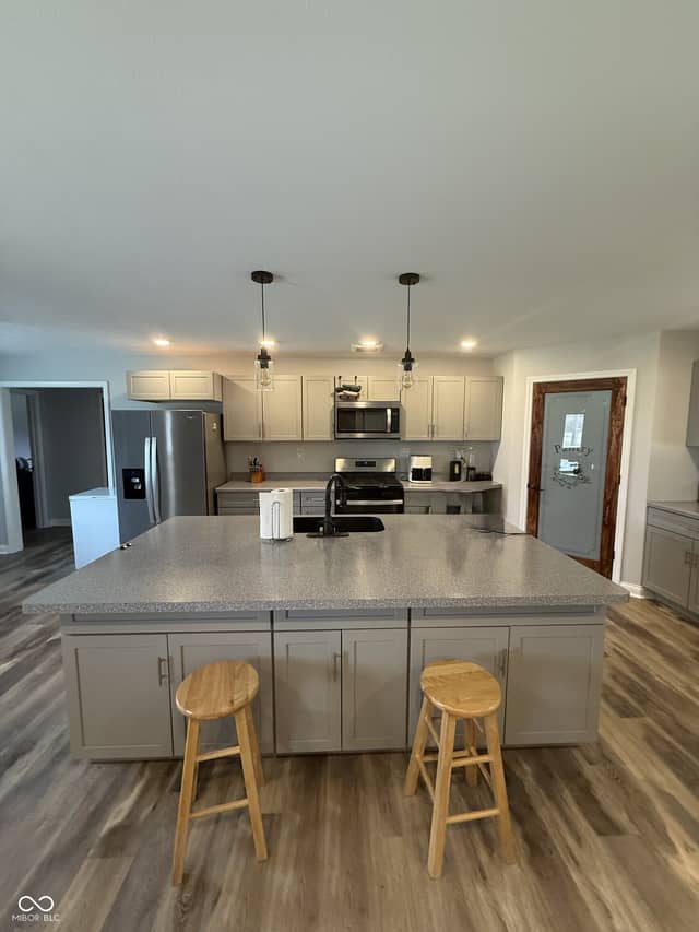 118 Liberty, Veedersburg, IN 47987, photo 4 of 18