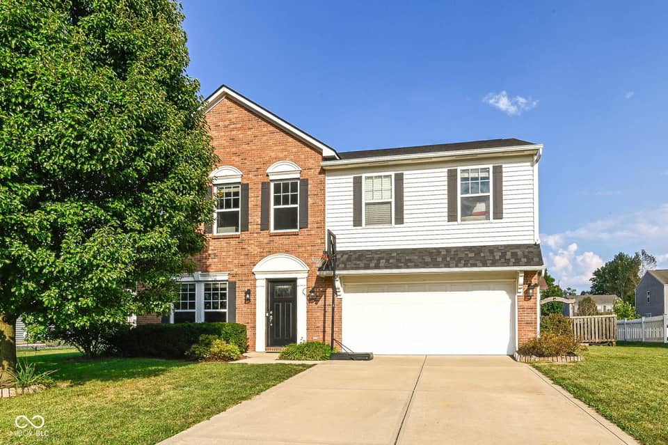 2417 McGregor Drive, Avon, IN 46123, photo 1 of 24