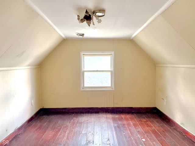 710 Miller Avenue, Shelbyville, IN 46176, photo 5 of 51