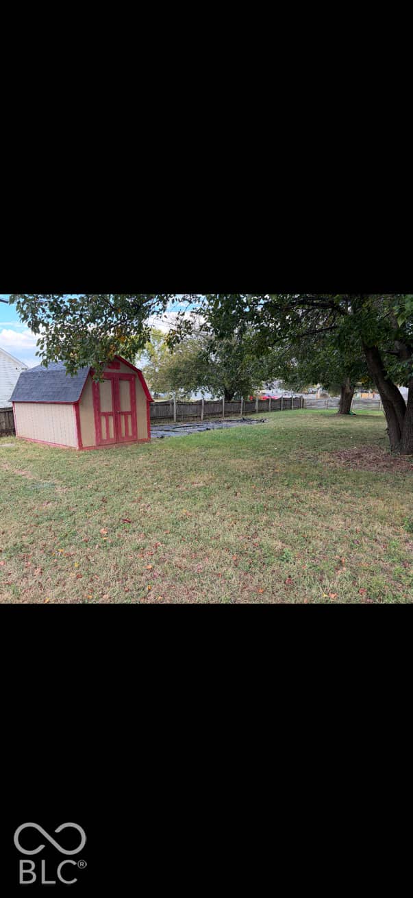2326 Ralston Avenue, Indianapolis, IN 46218, photo 5 of 40