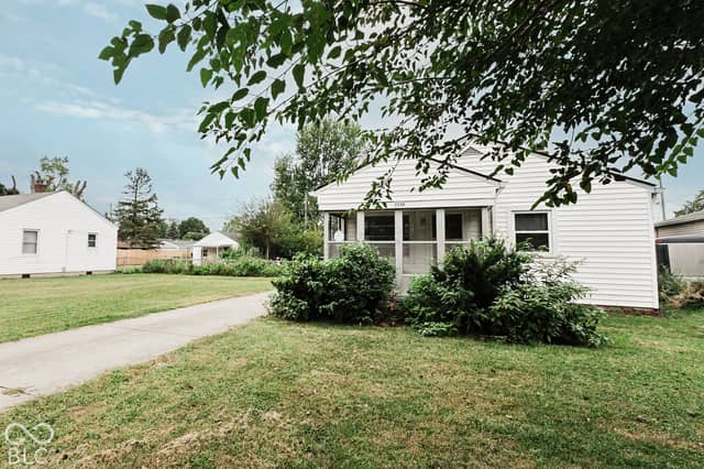 2330 Harlan Street, Indianapolis, IN 46203, photo 3 of 29