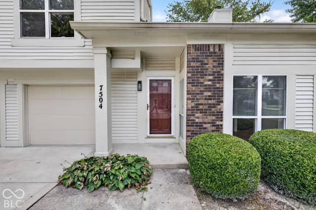 7504 Castleton Farms North Drive, Indianapolis, IN 46256, photo 3 of 46