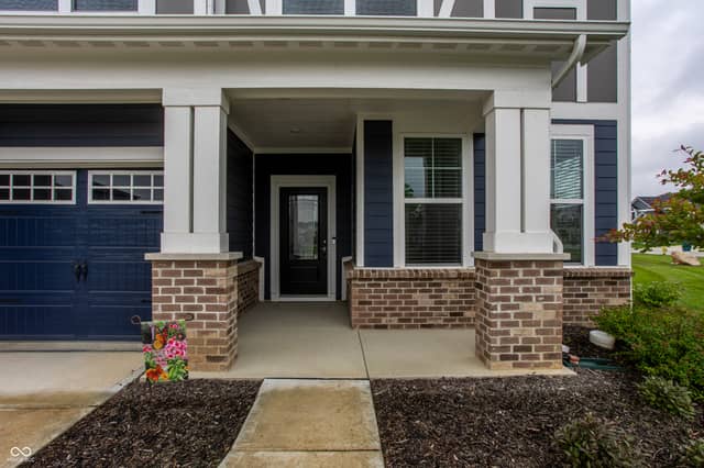 5279 Noble Crossing Parkway W, Noblesville, IN 46062, photo 3 of 37