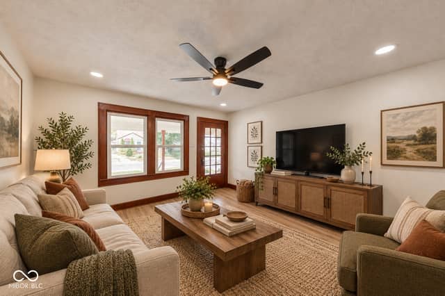 5153 Kingsley Drive, Indianapolis, IN 46205, photo 4 of 32