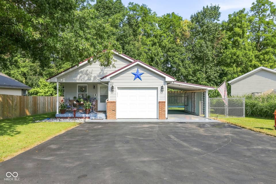 212 Olive Court, Rockville