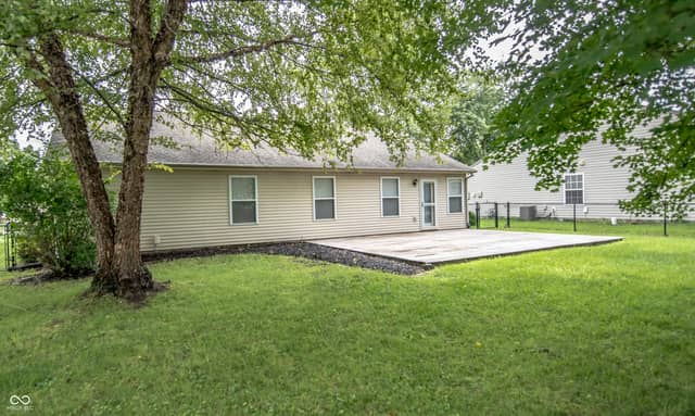 13246 Golden Ash Court, Fishers, IN 46038, photo 2 of 30