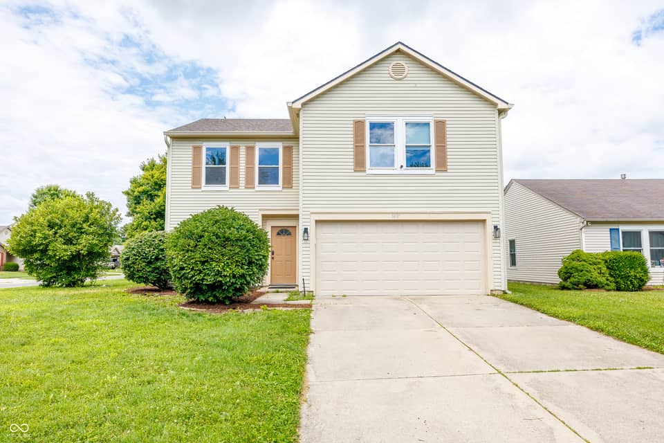 5606 N Plymouth Court, McCordsville