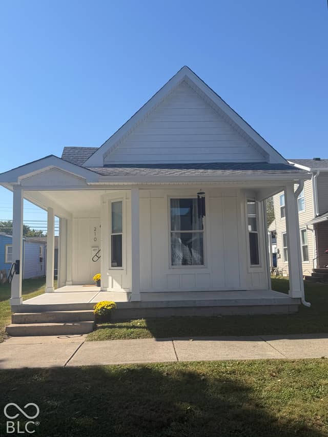 210 N Vine, Plainfield, IN 46168, photo 2 of 18