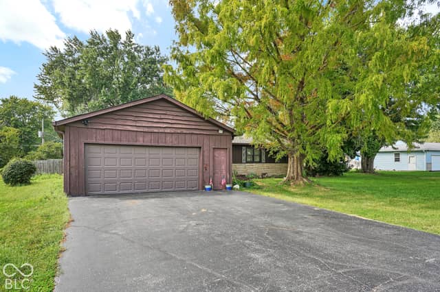 4438 Bridgefield East Drive, Plainfield, IN 46168, photo 5 of 30