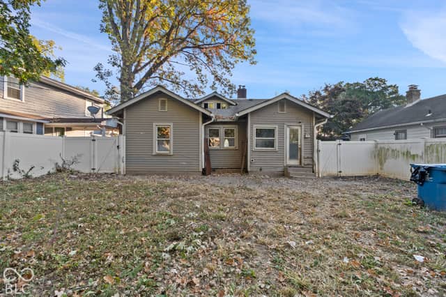 3916 Winthrop, Indianapolis, IN 46205, photo 3 of 14