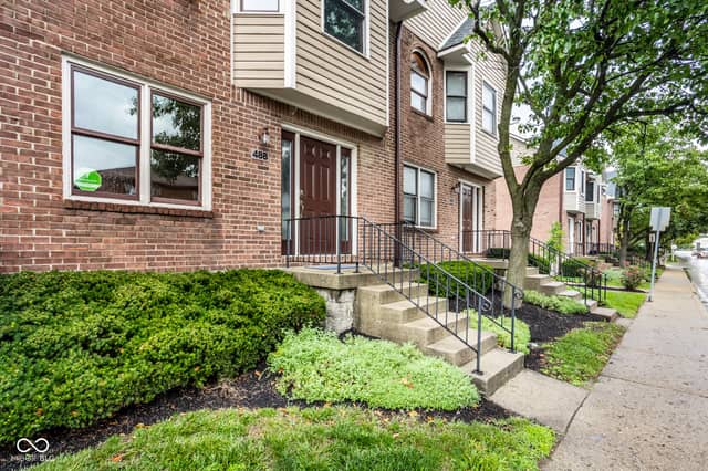 488 E 10th Street, Indianapolis, IN 46202, photo 5 of 33