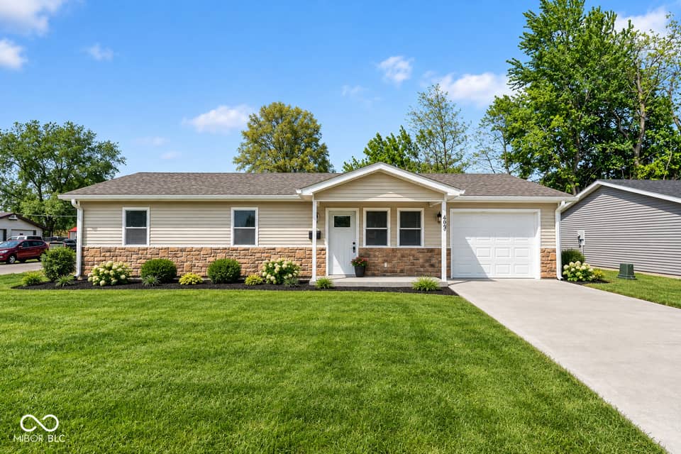 403 N Jackson Street, Crothersville, IN 47229, photo 1 of 36