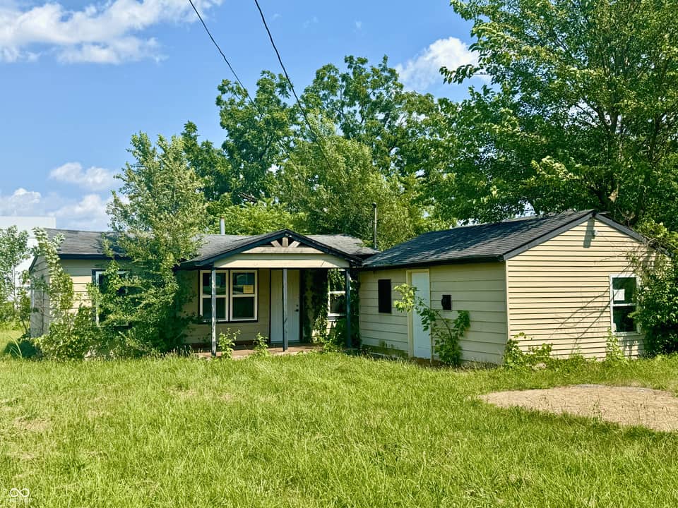 2953 Clover Drive, Plainfield, IN 46168, photo 1 of 2