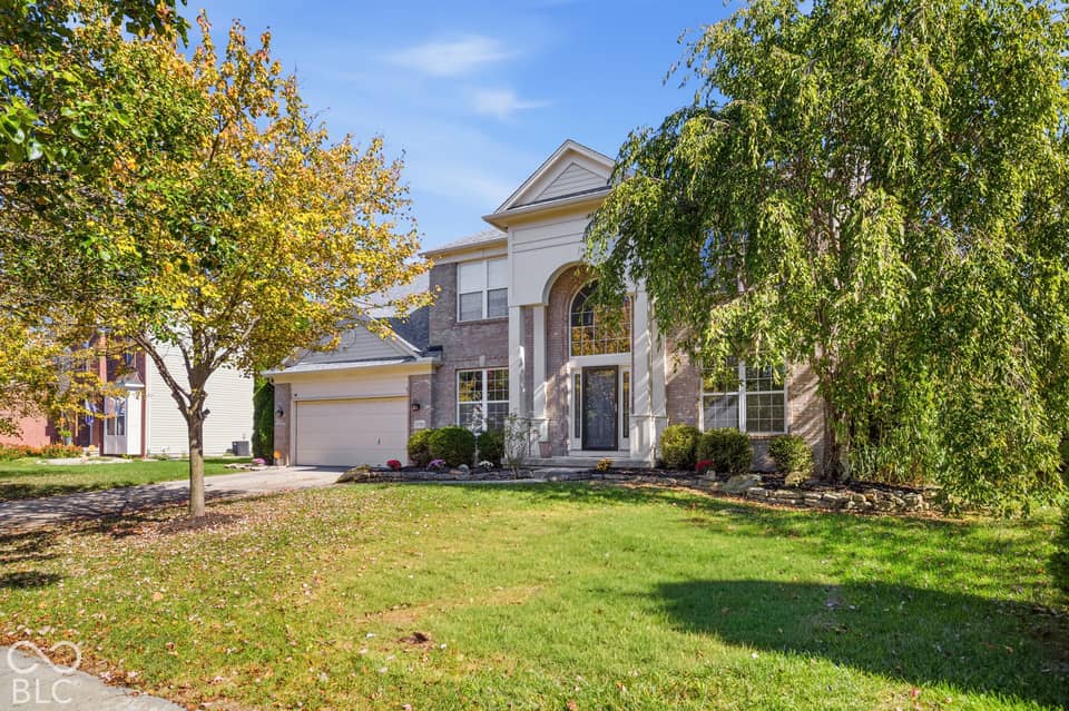 11795 Suncatcher Drive, Fishers, IN 46037, photo 1 of 56