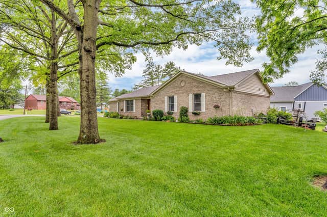101 Jefferson Valley, Coatesville, IN 46121, photo 5 of 80
