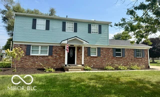 15007 N Bluff Road, Edinburgh