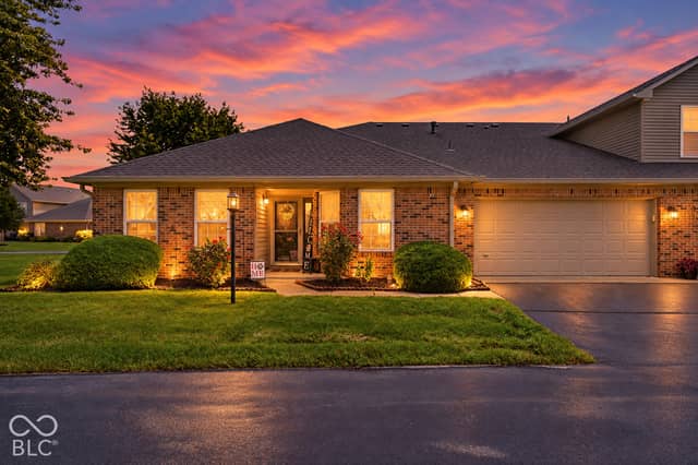 5405 Allero Drive, Indianapolis, IN 46237, photo 2 of 32
