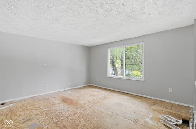 8041 E 34th Street, Indianapolis, IN 46226, photo 5 of 29