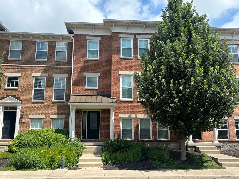 6338 Central Boulevard, Whitestown