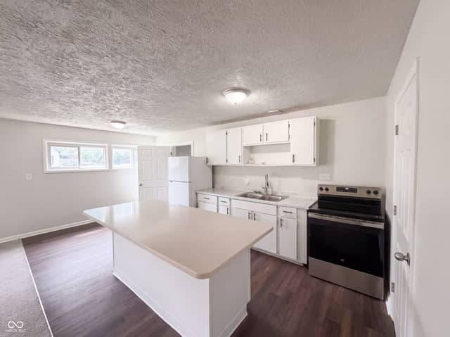3202 N Arlington Avenue, Indianapolis, IN 46218, photo 3 of 18