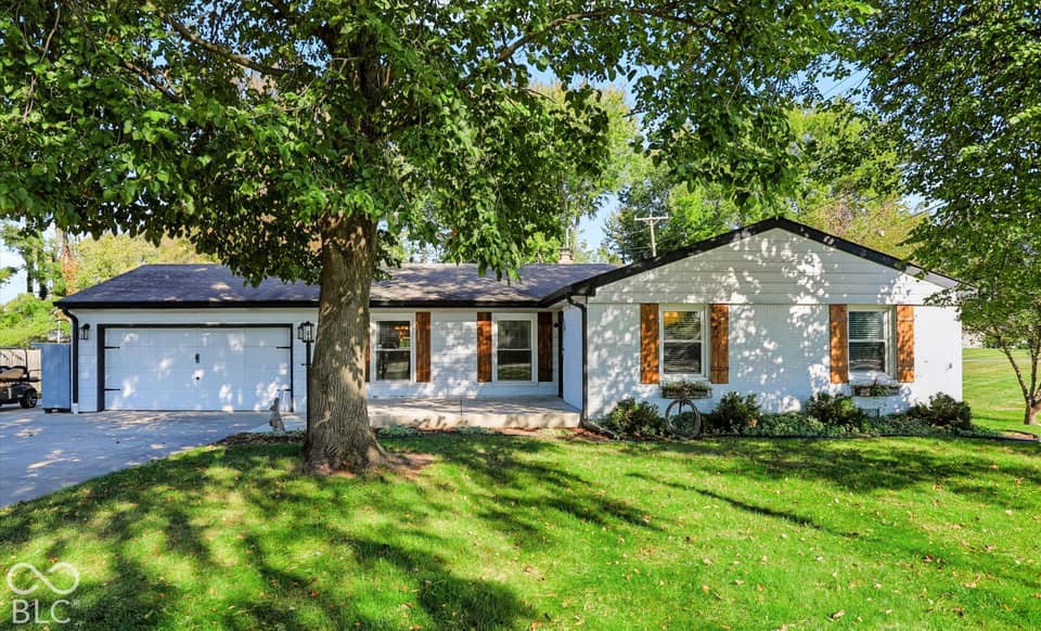 1270 E King Street, Franklin, IN 46131, photo 1 of 51