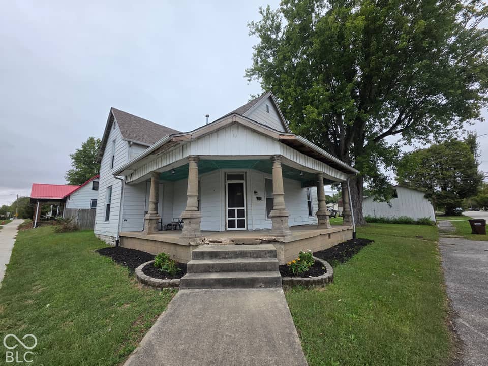 102 W Main Street, Westport
