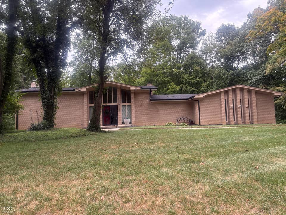 5505 Far Hill Road, Indianapolis
