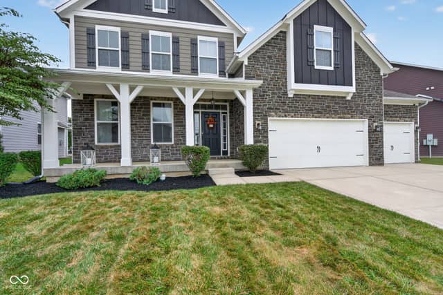 10608 Kensington Lane, Fortville, IN 46040, photo 4 of 49