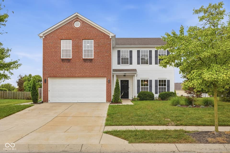 1102 Maple Run Drive, Sheridan, IN 46069, photo 1 of 53